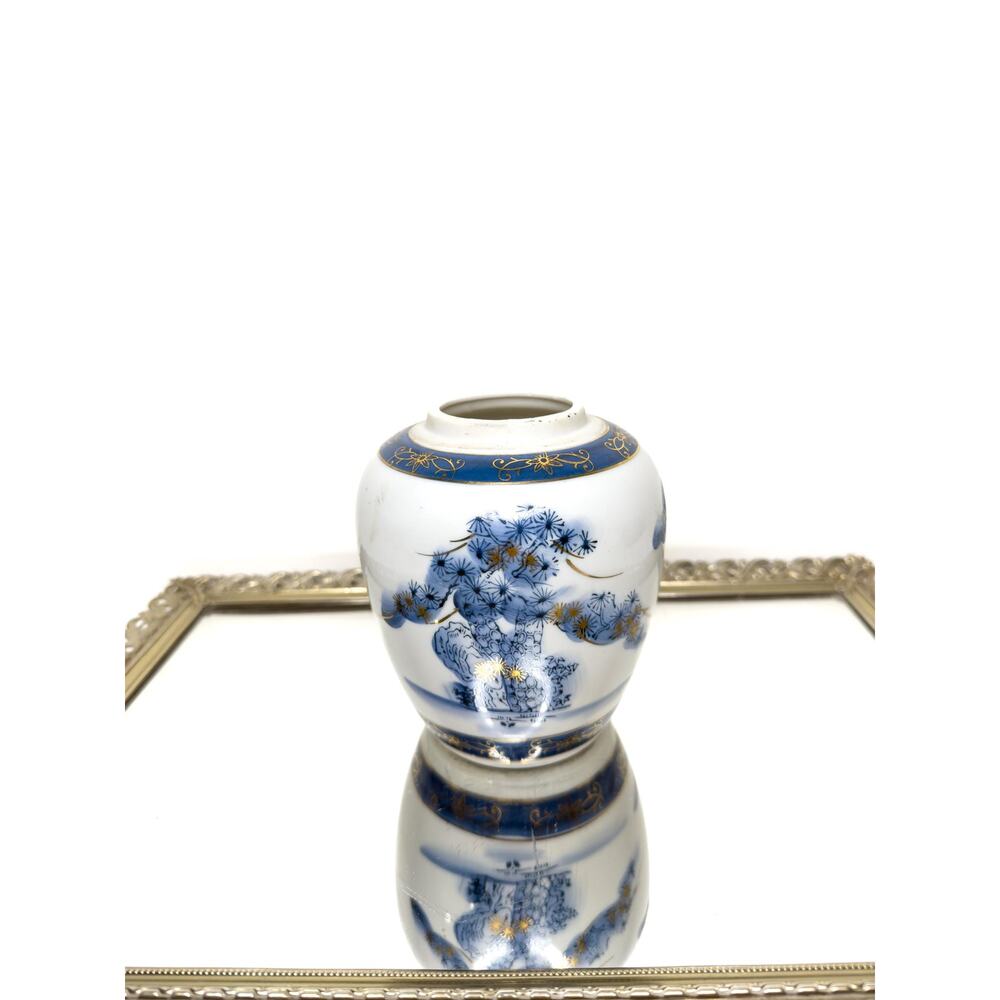 Vintage Chinese Porcelain Meiping blue and white Vase with gold accents